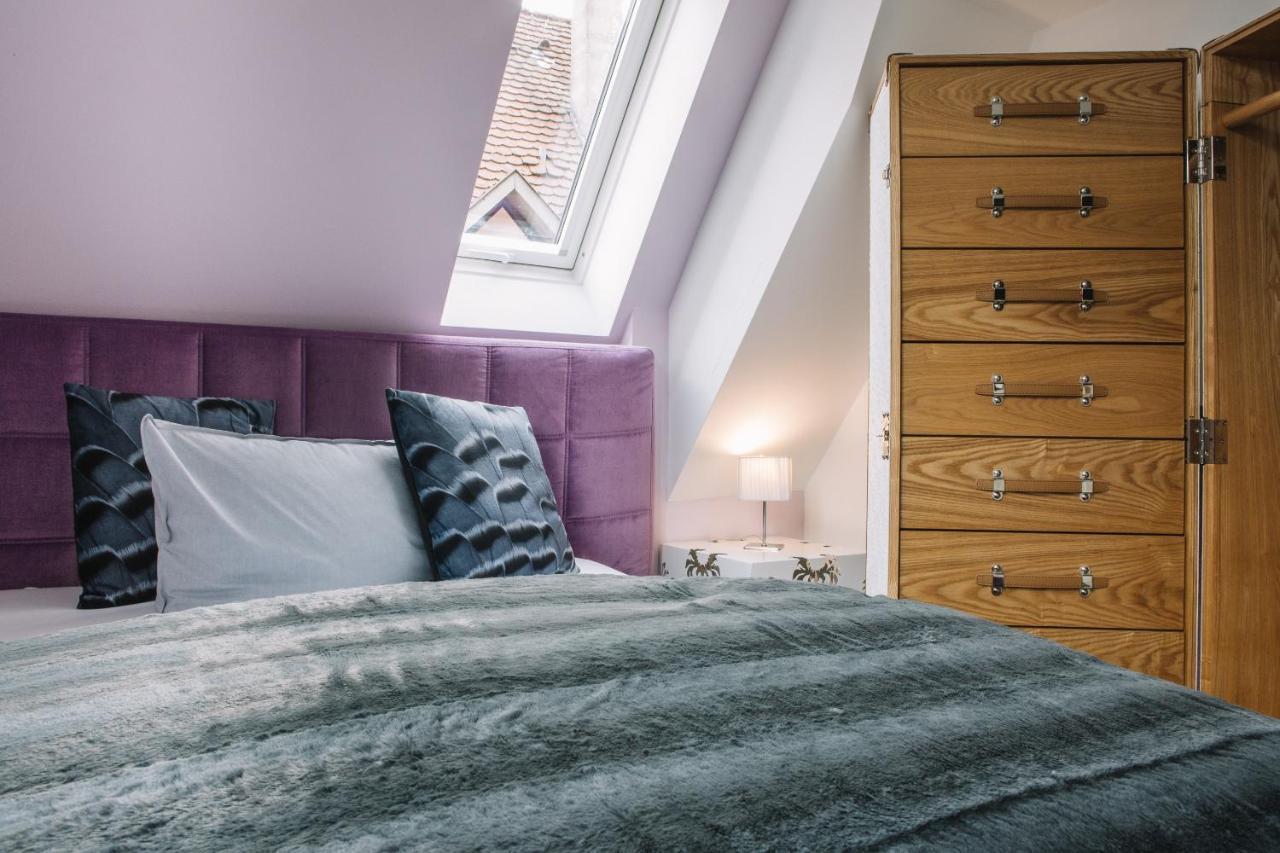 Boutique Hotel Pfauen Schorndorf  Εξωτερικό φωτογραφία